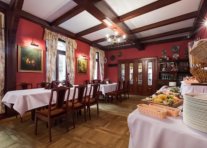 Pod Rozami 度假村 3*